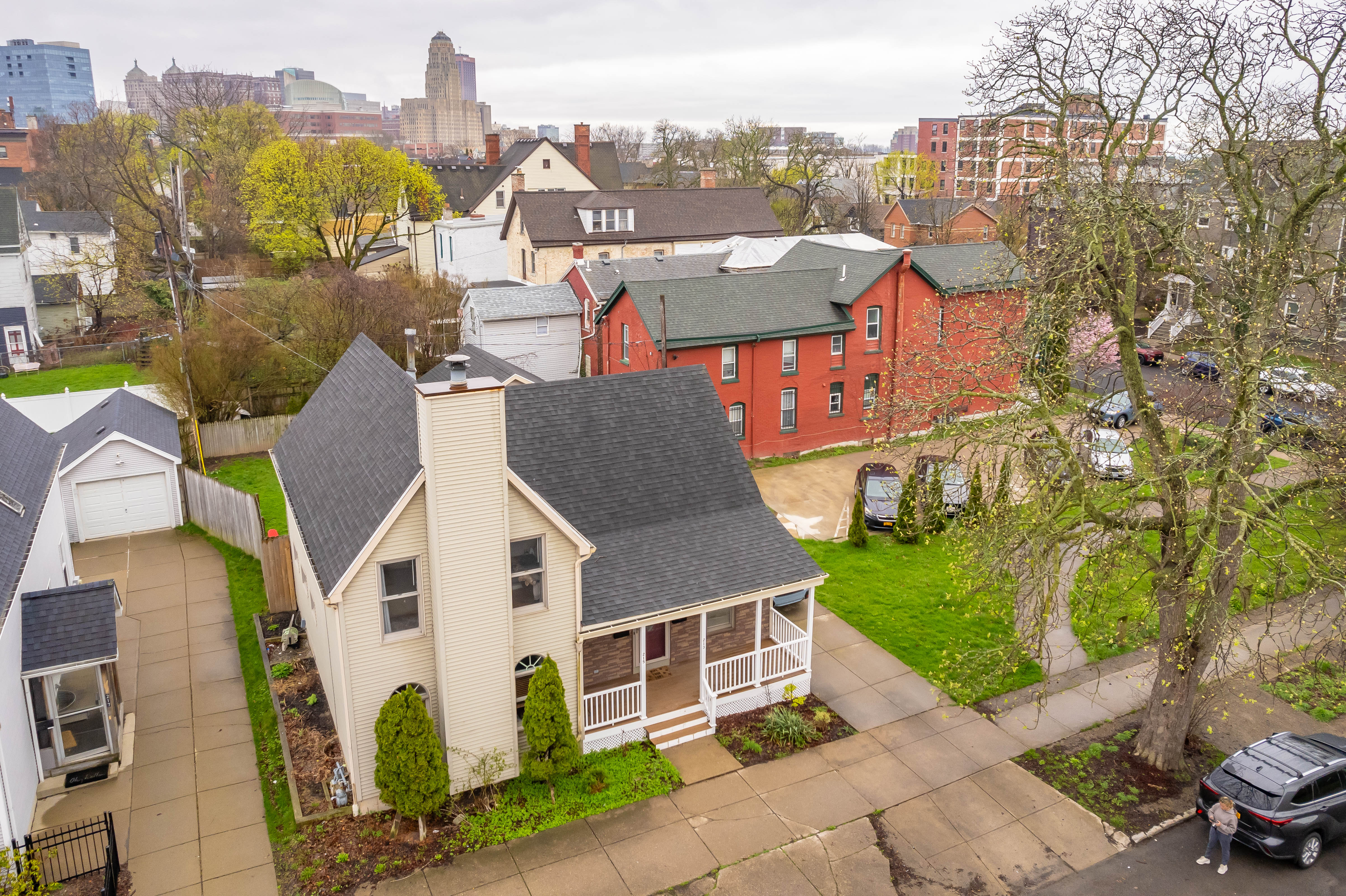 213 Virginia Street